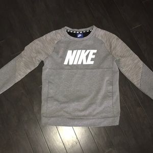 NIKE SB Sweatshirt